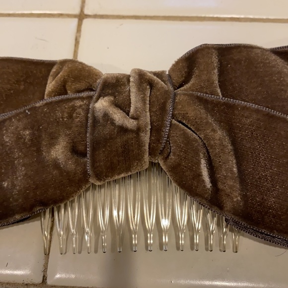 Montaldo’s velour hat decor (hat) - Picture 6 of 8